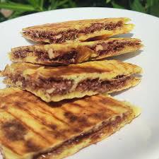 Bazlama Çikolatalı Tost